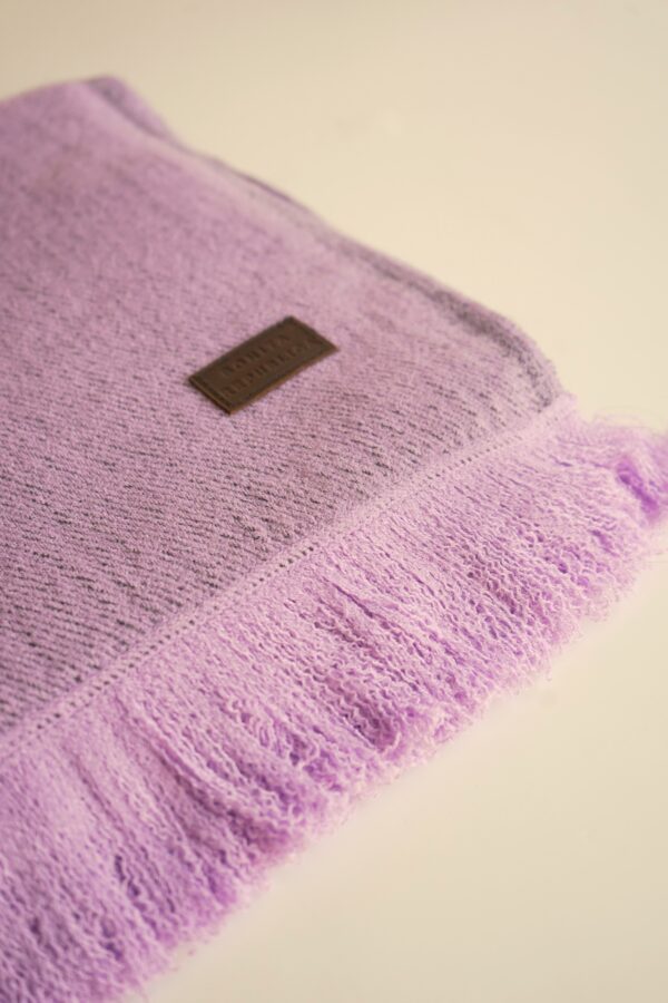 Lavanda Shawl - Image 2